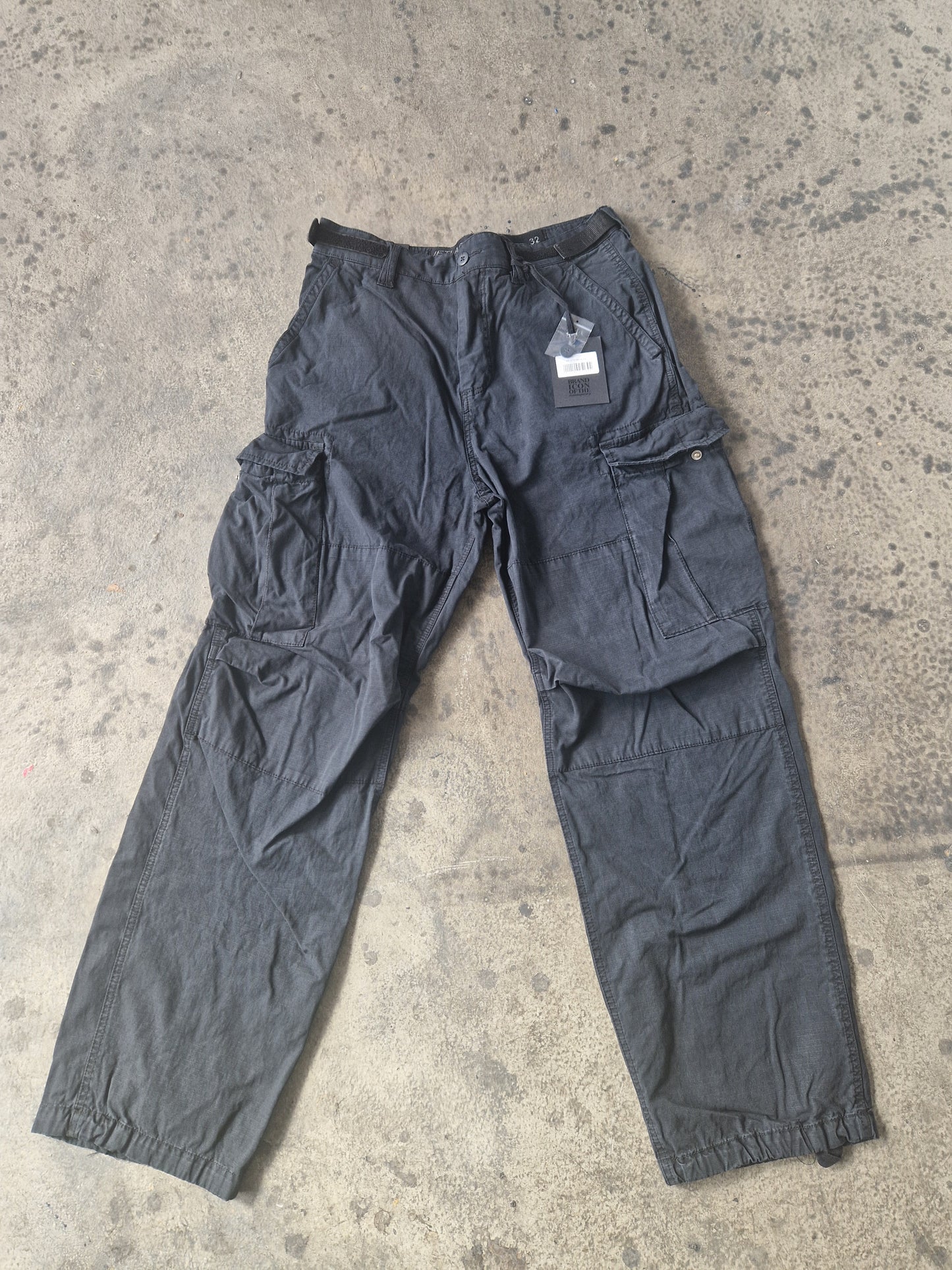 23-973 black